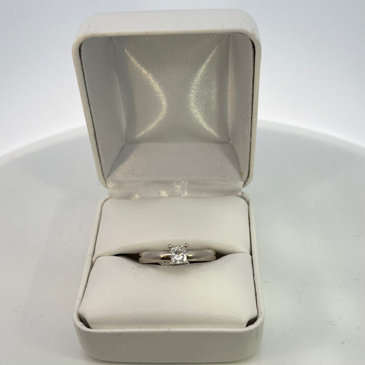 14kt White Gold Square Diamond Ring