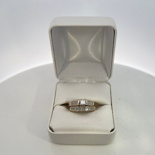 10kt Yellow Gold Diamond Wedding Set